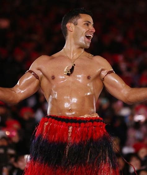 Pita taufatofua was back at the olympics on friday holding the tongan flag and causing social media to swoon once again. Pita Taufatofua | Shy woman, Fashion, Tan lines