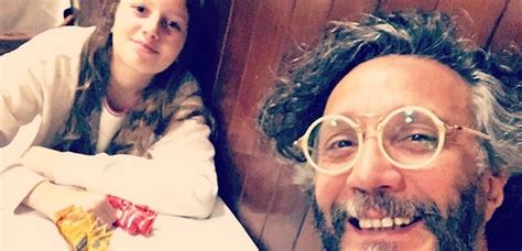 Jun 02, 2021 · se refirió directamente a la emoción que le provocó ver y escuchar el saludo de fito páez para su expareja. Margarita, la hija de Fito Paez y Romina Richi llegó a los ...