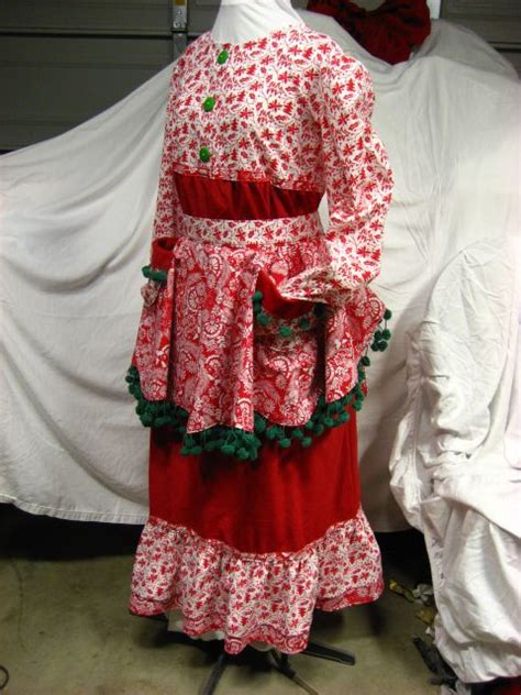 Check spelling or type a new query. mrs claus costume diy - Google Search | Diy costumes, Elizabethan costume, Costumes