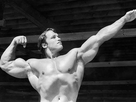 With an almost unpronounceable surname and a thick austrian accent, who would have ever believed that a brash, quick talking bodybuilder from a small. How to perfect the Arnold Press - Men's Health