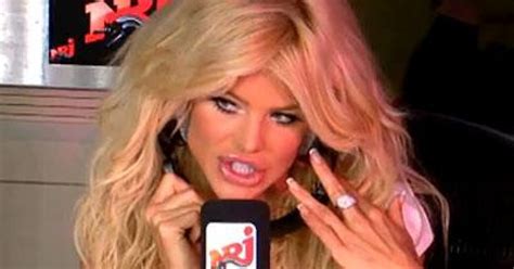 Victoria silvstedt en lice pour danse avec les stars. VIDEO - Victoria Silvstedt : "Christophe Dechavanne est ...