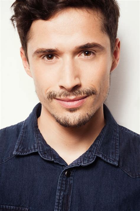 Последние твиты от paulo sousa (@paulosousayt). tivipelado: ATORES PORTUGUESES NUS---NAKED PORTUGUESE ACTORS