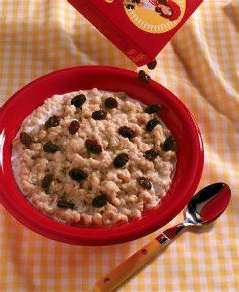 Jan 30, 2012 · but oatmeal has soluble fiber, which absorbs water and passes more slowly through your digestive tract, says dalessandro, who is also a nutritional advisor to the crohn's & colitis foundation of. Is Oatmeal A Good Choice For Ulcerative Colitis ...