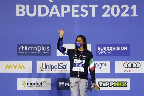 Vince i 1500 stile libero dieci anni dopo un'altra romana, alessia filippi, cui chiedeva autografi al foro italico durante il mondiale nella capitale e cui. Nuoto, Europei 2021: pagelle 18 maggio. Quadarella ...