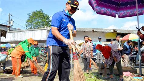 Antarane kebumen gombong banyumas kue tangga edek, jejer jer.tangga kue kan sedulur sing paling edek. 85 Ribu Warga Kabupaten Kebumen Lakukan Aksi Pungut Sampah ...