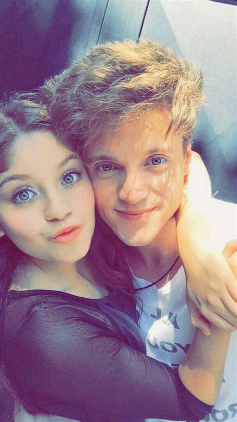 Karol sevilla + lionel ferro (larol) | thousand years mp3. Pin de Valentina Rendon em soy luna | Sou luna, Ferro