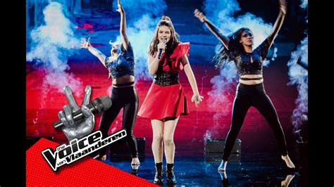 Deze 12 zijn al helemaal klaar voor de liveshows van the voice van vlaanderen. Magalie covert vol energie Lorde | Liveshows | The Voice ...