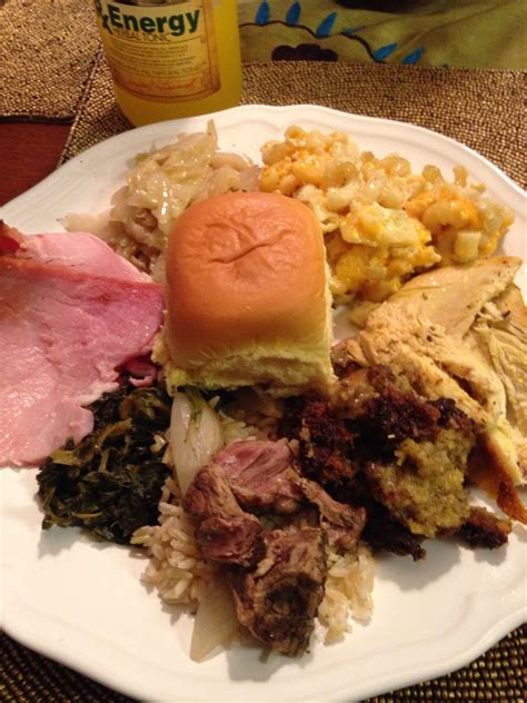 Plan an easier (and tastier) thanksgiving menu this year by filling your table with soul food recipes. Soul Food Christmas Dinner Recipe / Circle City Soul Food Menu In Indianapolis Indiana Usa ...