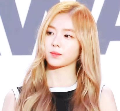 Out of the many idols in the industry, this female idol has made many headlines due to her. instiz IRENE IS THE QUEEN OF HAIR GAME ~ PANN좋아!
