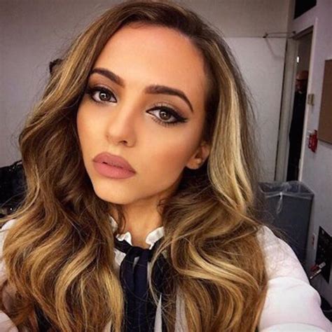 December 26, 1992) is an english singer. Quel est le Snap de Jade Thirlwall