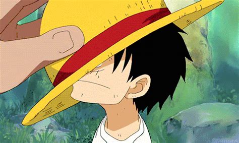 Descubre y comparte los mejores gifs, en tenor. One piece este anime me anima jejeje | •One Piece• Amino