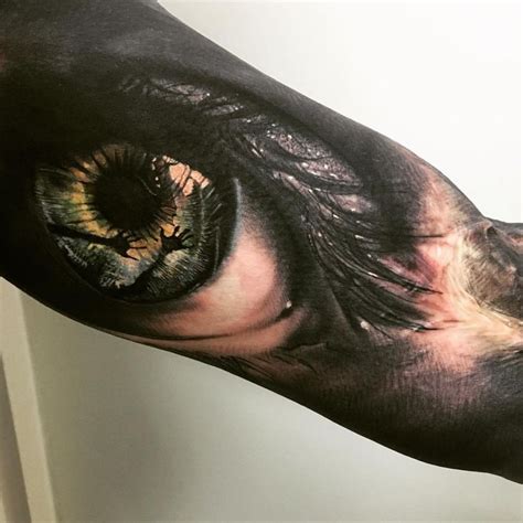 If you wanna get attention from small tattoos, as well as large ones look really great on the arms. See this Instagram photo by @audeladureeltattoobysandry ...
