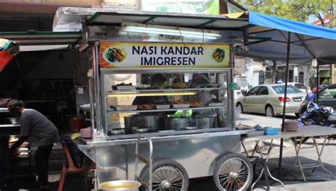 Nasi kandar pokok ceri which is also popularly known as nasi kandar bawah pokok ceri. 6 'hidden' nasi kandar eats in Penang | Free Malaysia ...