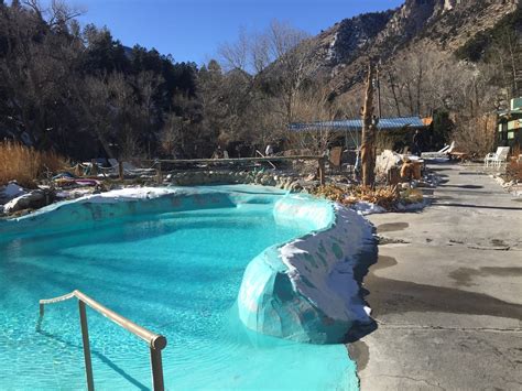 At buena vista, each cabin has a gorgeous view next door to the exotic animals of the buena vista wildlife safari. Cottonwood Hot Springs - Buena Vista, CO | Hotel, Cabin ...