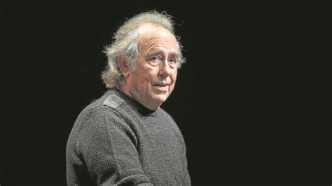 Su padre, josep serrat, fue un anarquista español afiliado a cnt y su madre, ángeles teresa, ama de casa originaria de belchite (zaragoza). Joan Manuel Serrat: «El Mediterráneo es gloria y miseria»