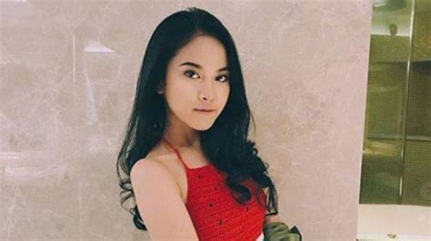 Ia sukses dan telah membintangi banyak judul di ftv. Gabriella Larasati : Heboh Viral Video Syur Mirip Bintang ...