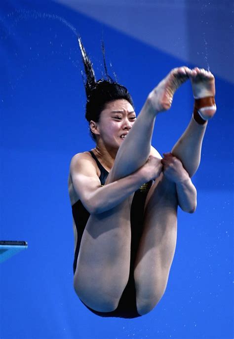 In platform diving you start from a firm board which is either 5m, 7.5m or 10m from the surface. Women's 3M Springboard Final
