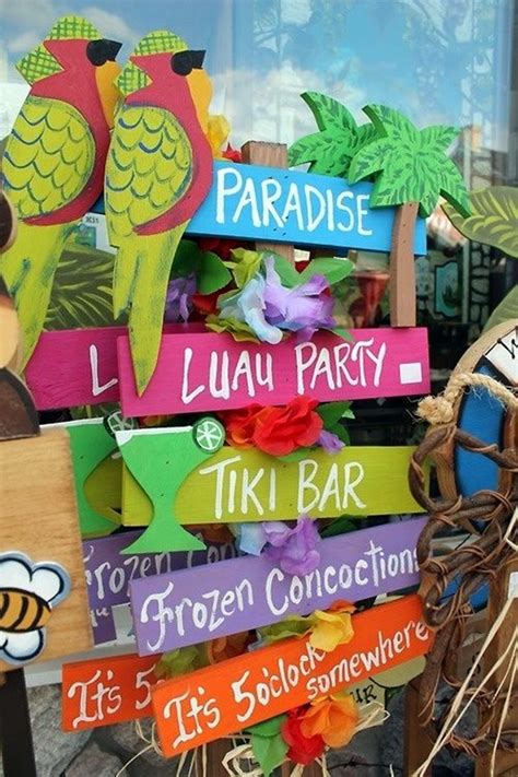 It can add an unexpected twist, one that brings in a bit of. 40 Affordable And Creative Hawaiian Party Decoration Ideas ...