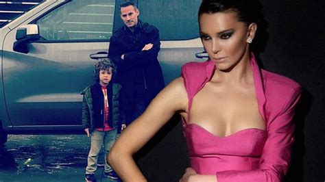 + 41 yaşında anne olan hande ataizi, mutluluğunu dünyama hoş geldin canım yavrum notuyla instagram hesabından paylaştığı kareyle duyurdu. Hande Ataizi'ni Kızdıracak Olay!