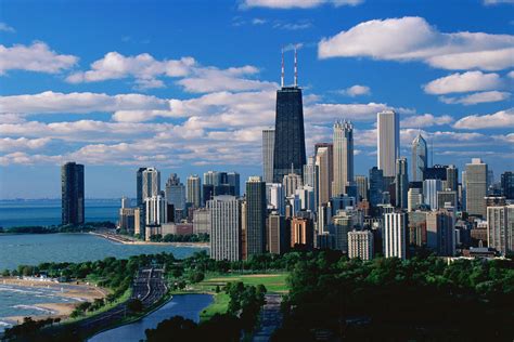 World Visits: Chicago Skyline View Fantastic Attractions