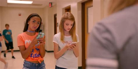 Premiering at the sundance film festival on january 19 as part of the us weird depiction of 8th graders. Movie Review: Eighth Grade (2018) - The Critical Movie Critics