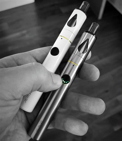 What are the benefits of using a vape pen? Free To Use Vaping and E Cig Images - Click to see our ...