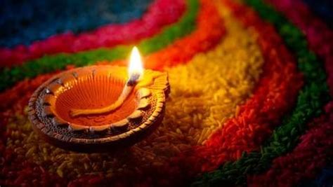 Venice is a trading town, a symbol of wealth, but it is also associated with greed. Cheryl Ng Everything You Need to Know About Deepavali, the ...