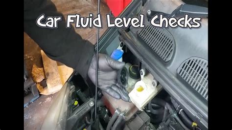 There is no yellow/red or other warnings but i can only see it when i go into the vehicle. Fluid Level Check - Ford Focus C Max Car Vehicle Oil Check ...