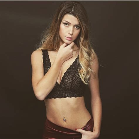 Natalia paragoni pubblica una foto con andrea zelletta e racconta che… inserisci un commento ». Picture of Natalia Paragoni