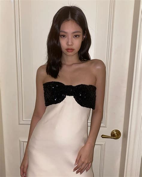 How blackpink's jennie, rosé, lisa and jisoo were chosen for chanel, saint laurent, celine and dior. BLACKPINK's Jennie Looked Unbelievably Sexy At Recent ...