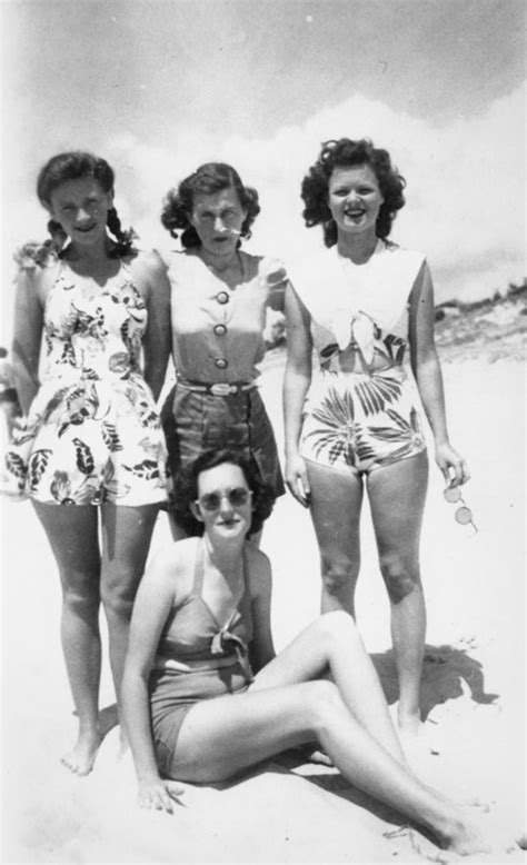 Bagi mengelakkan anda gagal melayari laman web ini bila di block atau error 404, klik sini. Before Bikini Era: 36 Vintage Photos of Female Swimsuits ...