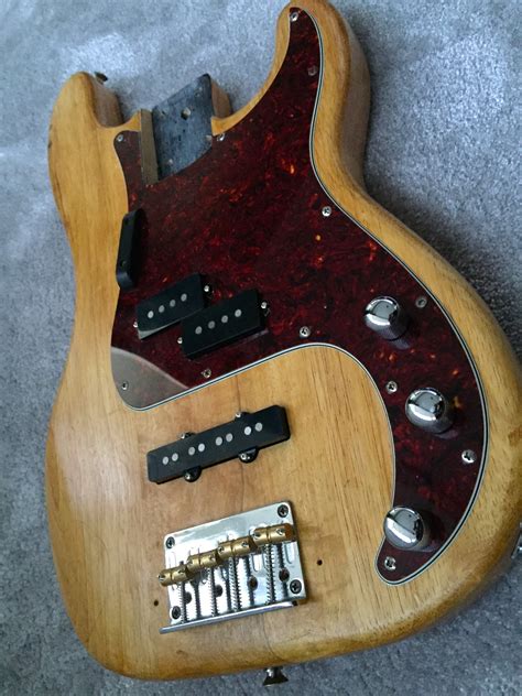 Just seeing if anyone has a wiring diagram for a passive pj pickup style bass guitar which has one volume and one tone and a les. SOLD: Loaded PJ Bass body with Custom Wiring... - Other Musically Related Items For Sale - Basschat
