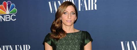 Chelsea peretti 2020 version is awesome! Chelsea Peretti Biography| Net Worth 2020, Age, Height ...
