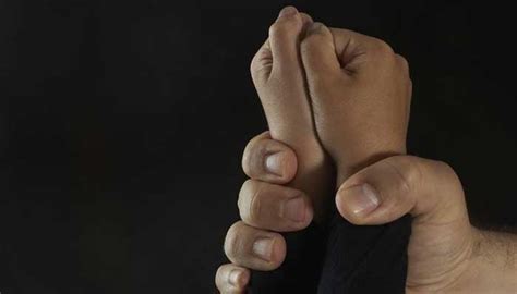 Apakah anda mencari gambar transparan logo, kaligrafi, siluet di menggambar kepala dan tangan, tangan, ikon komputer? Polda Jatim Tangani Dugaan Pencabulan Pendeta pada Jemaatnya Selama 17 Tahun - Islampos