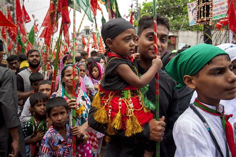 For muslims, ashura marks the day in which the prophet moses was saved, and muslims celebrate by fasting, in shia islam it maks the day of the battle of karbala, and is a time of mourning. Ashura 2019 - what is the Day of Ashura, do you have to ...