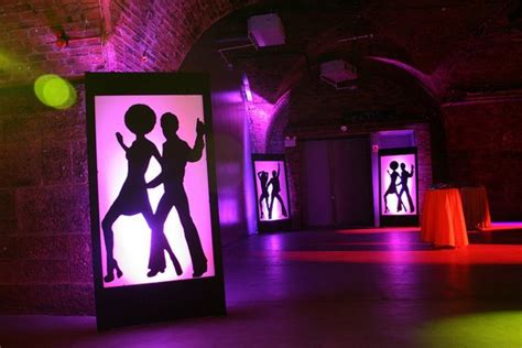 Private outdoor sexparty mit geilen deutschen nutten. How to Throw a '70s Disco-Themed Party (Decor, Costumes ...