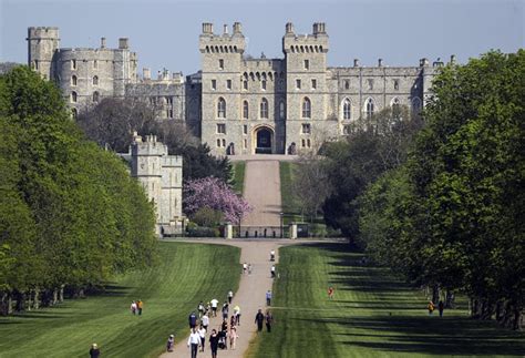 Trova le migliori immagini gratuite di castello di windsor. Dentro il castello di Windsor dove la Regina Elisabetta è ...