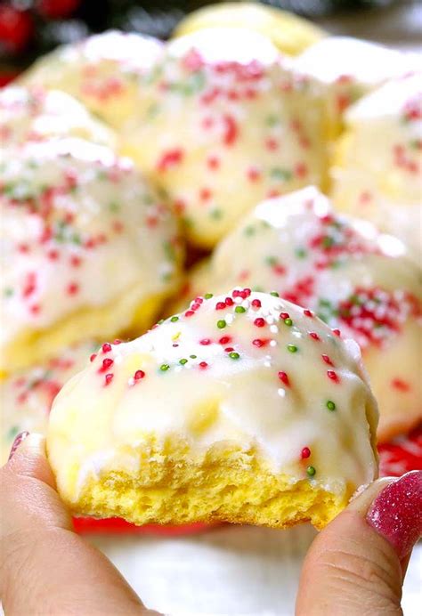 1/2 cup butter 1/2 cup granulated sugar 1/3 cup brown sugar, packed 1/2 teaspoon grated lemon zest 1 large egg 1. Lemon Italian Christmas Cookies - Another Simple Italian ...