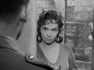 After a crippling injury leaves her husband impotent, lady chatterly is torn between her love for her husband and her physical desires. Kenyér, szerelem, fantázia (1953) -, gina lollobrigida ...