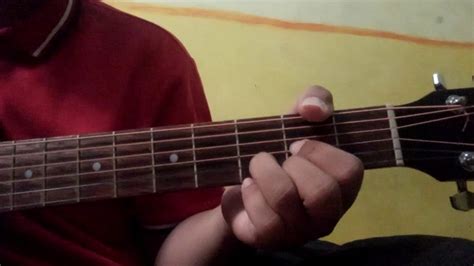 Chord naff jika dengan chord diagram, versi lebih mudah. Cuma EMPAT kunci|| chord gitar||JIKA ITU YABG TERBAIK||UNGU - YouTube