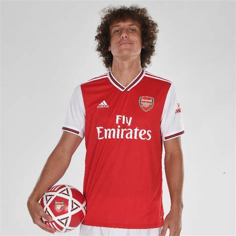 David luiz in arsenal's jersey. David Luiz signe à Arsenal - Kick Football