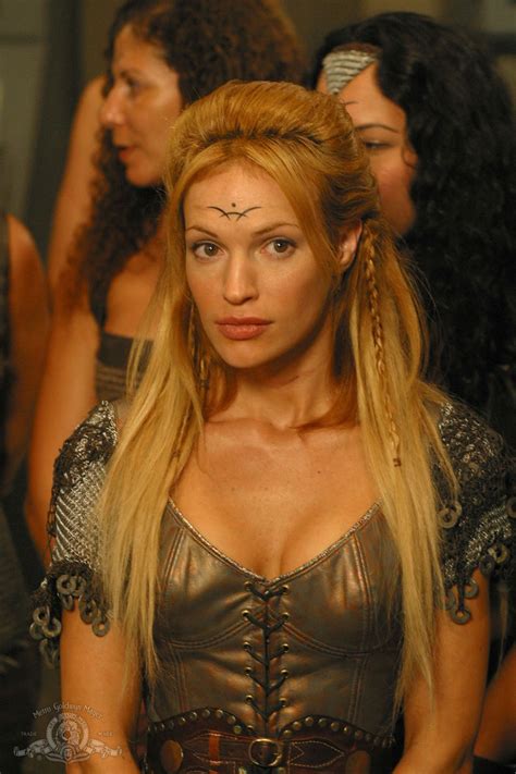 Jolene Blalock is Ishta in Stargate SG-1 (3/6) | Stargate, Star trek 