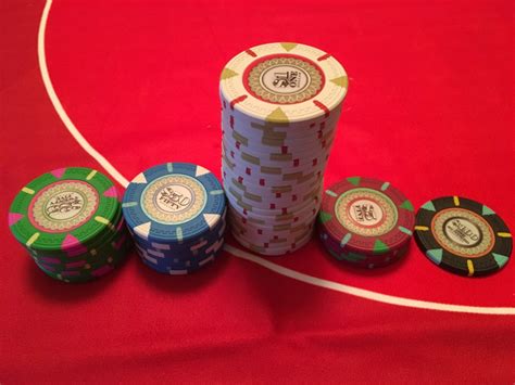 I've played in home games with the best ceramic poker chips and with paulson's. Official Home Game Pics Thread! | Page 105 | Poker Chip Forum