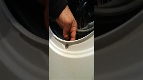 Offriamo un servizio di riparazione lavatrice fuori garanzia su tutti i maggiori marchi sul mercato: Lavatrice Miele bloccata - YouTube