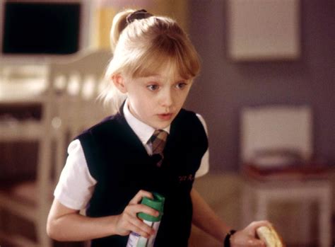 Hannah dakota fanning was born on the 23rd of february 1994, in conyers, georgia, usa, to heather joy (arrington) and steven fanning. Image - Dakota-fanning-uptown-girls-7.jpg | Harry Potter ...