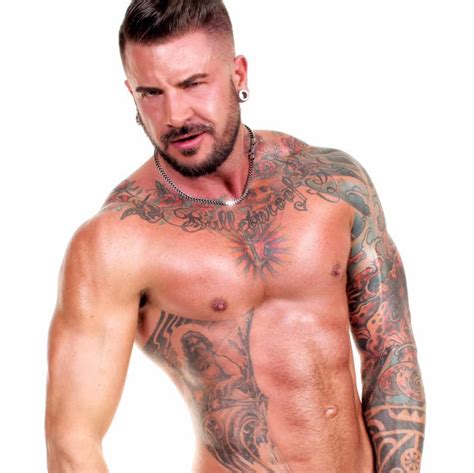 Later, he moved back to his hometown. Ben Dudman Fans / Walking Jack — Fitness model Ben Dudman ...