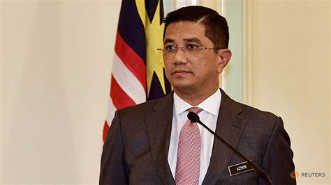 Azmin ali umpama 'cacing kepanasan': New economic corridor to stretch from Kuala Lumpur to ...