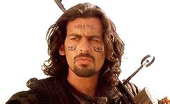 The house don't fall when the bones are good. http://ladykirasthoughts.com/wp-content/uploads/2016/04/AB-look.gif | Oded fehr, Mummy movie ...