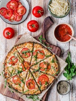Is a 10 inch pizza considered a personal one? Broccoli Kale Pizza Crust Recipe | Crispy Keto Pizza Crust