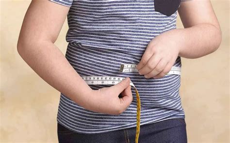 Penelitian telah membuktikan bahwa lemak visceral memiliki dampak kesehatan yang lebih besar dibandingkan lemak subkutan. 9 Cara Mengecilkan Perut Buncit Pada Wanita Tanpa Sengsara ...